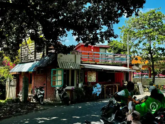 โรงแรมใกล้หาดเลจีอัน