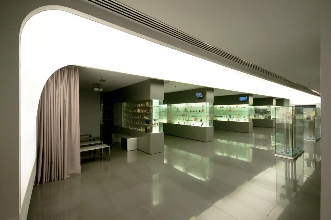 Hotels near Perfume Museum