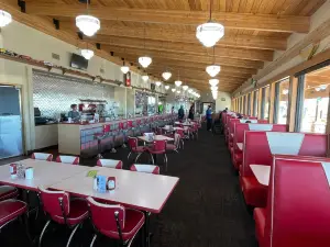 Russell's Truck & Travel Center