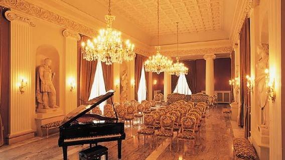 Teatro Comunale "Umberto Giordano"