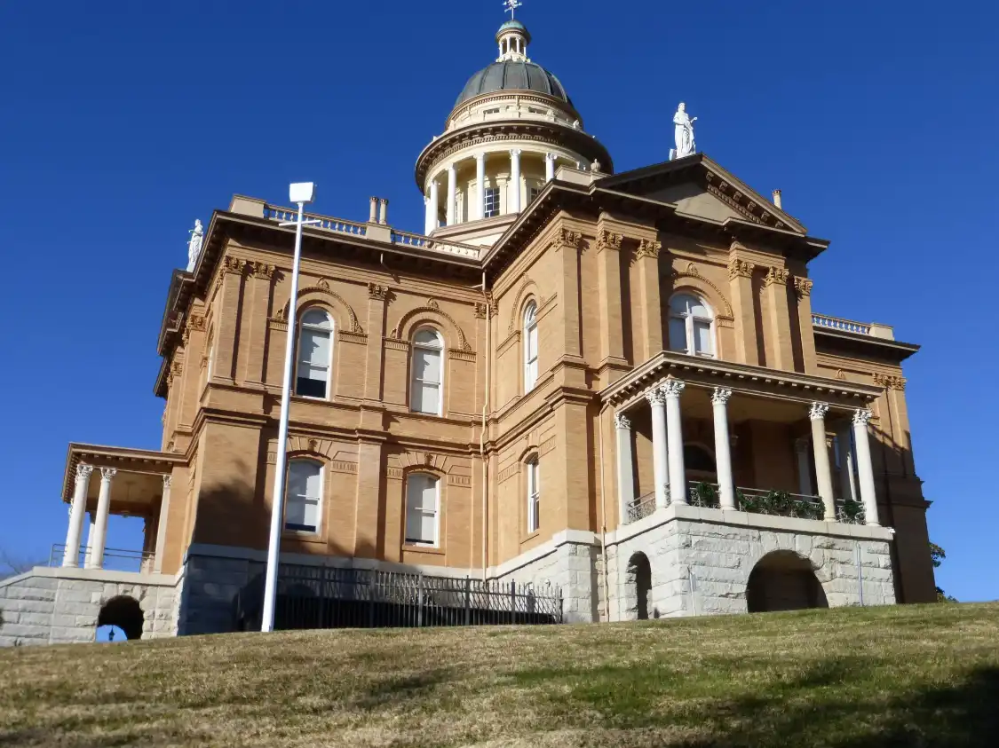 Hotels near Joss House Museum