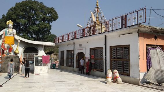 Shakti Peeth Shri Chamunda Devi,Temple