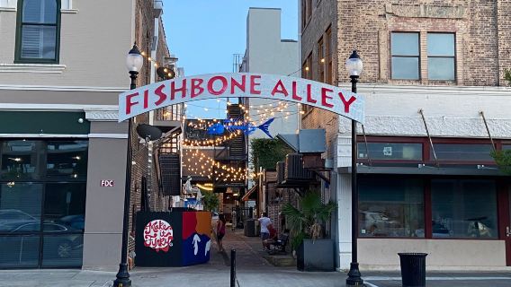 Fishbone Alley