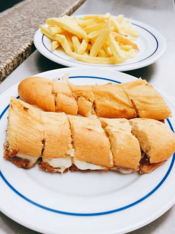 4_Avant-Garde Community