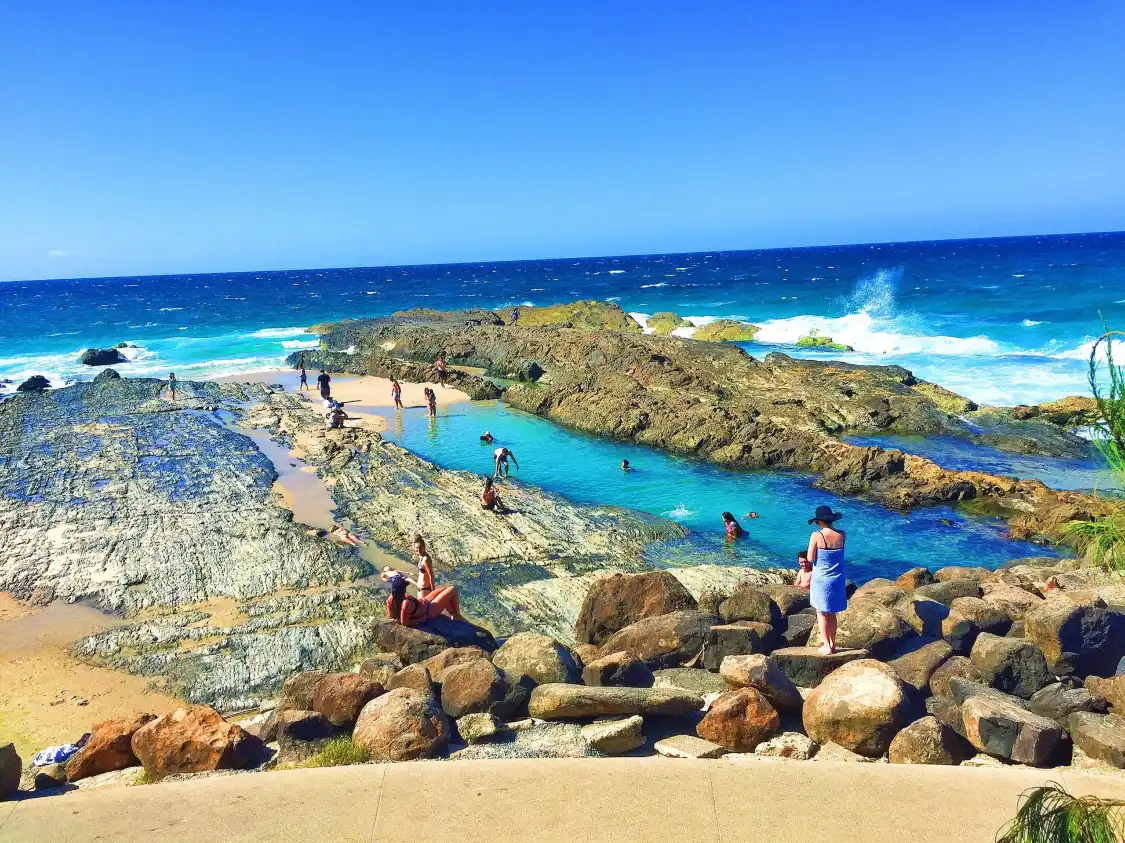 Hotels near Rainbow Bay