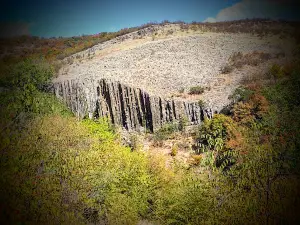 Satvorenieto Waterfall