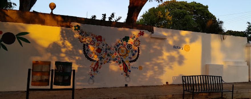 Urb. Altos del Fraile Park