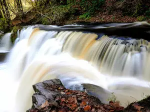Sgwd Clun-Gwyn Waterfall