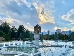 Independence Monument