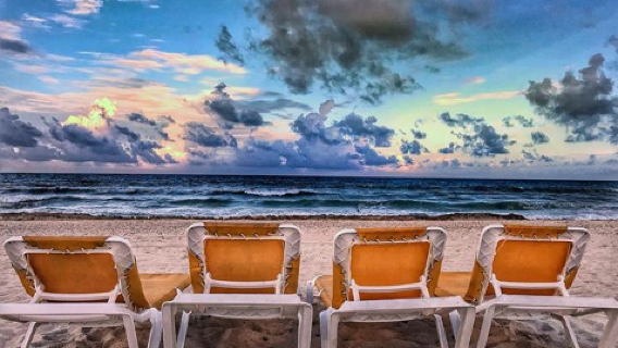 Parada 8 Brava Beach