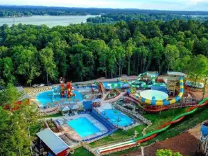 Pirates Bay Waterpark Leesburg