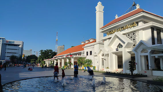 Alun - Alun Surabaya
