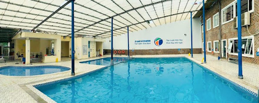 Bể Bơi Bốn Mùa Fami Fitness Phúc Yên