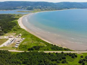 Plage Saint-Pierre Beach & Campground