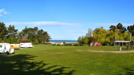 Moeraki Boulders Holiday Park @ Hampden Beach