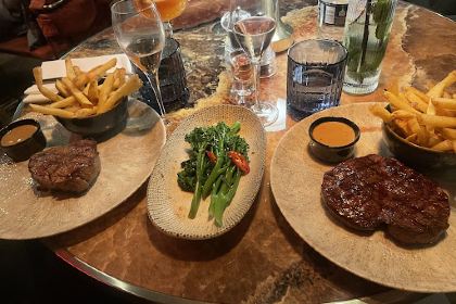 Kobe Steakhouse & Cocktail Lounge