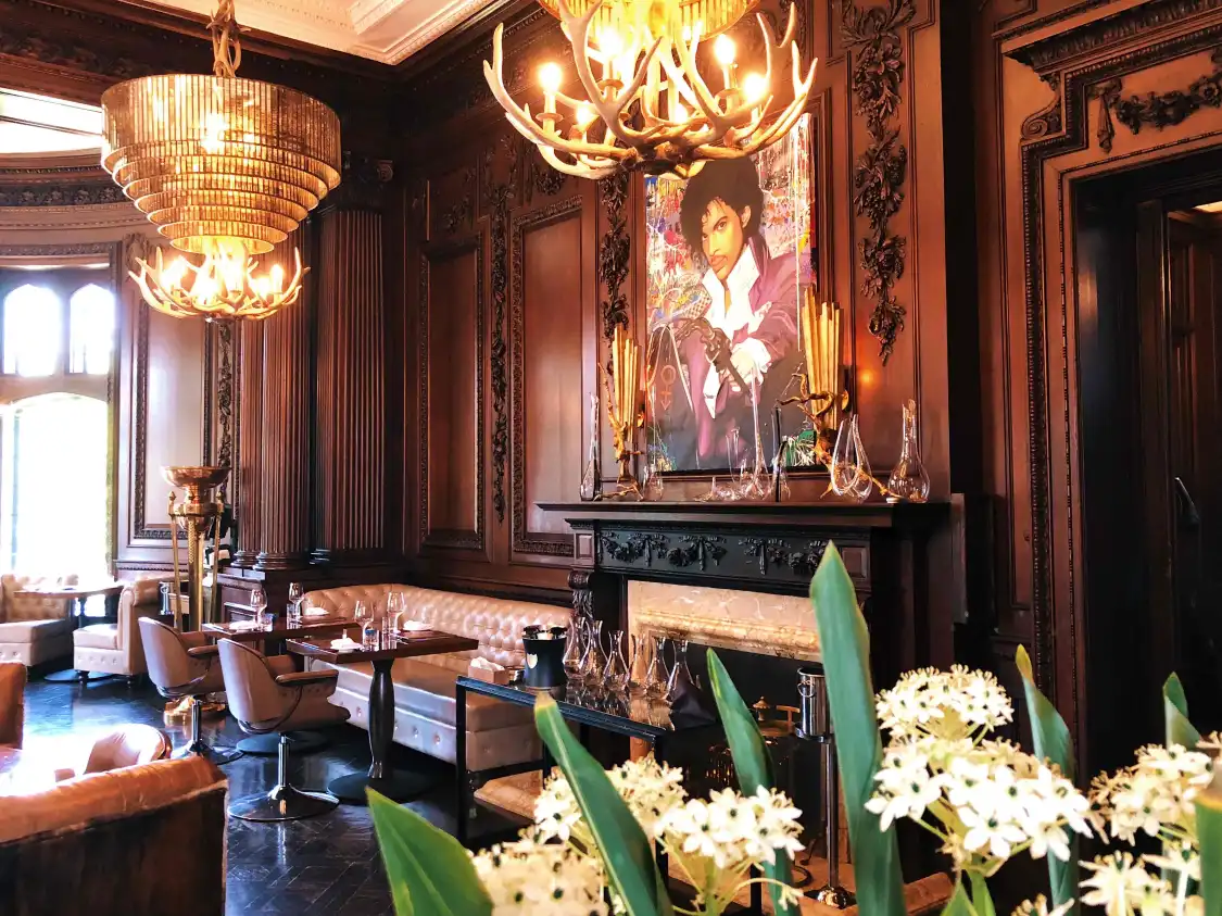 Hotel in zona Casa Loma