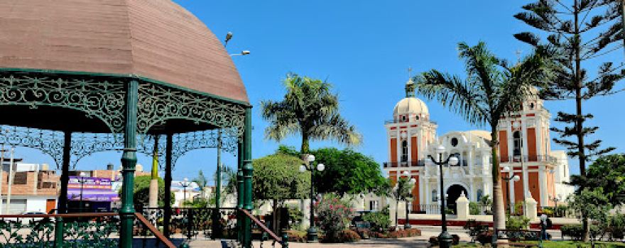 Plaza De Chilca