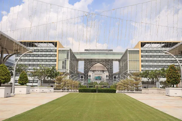 0HJ2g12000h02za6w6843_W_1440_810_Q80.webp?proc=source%2ftrip