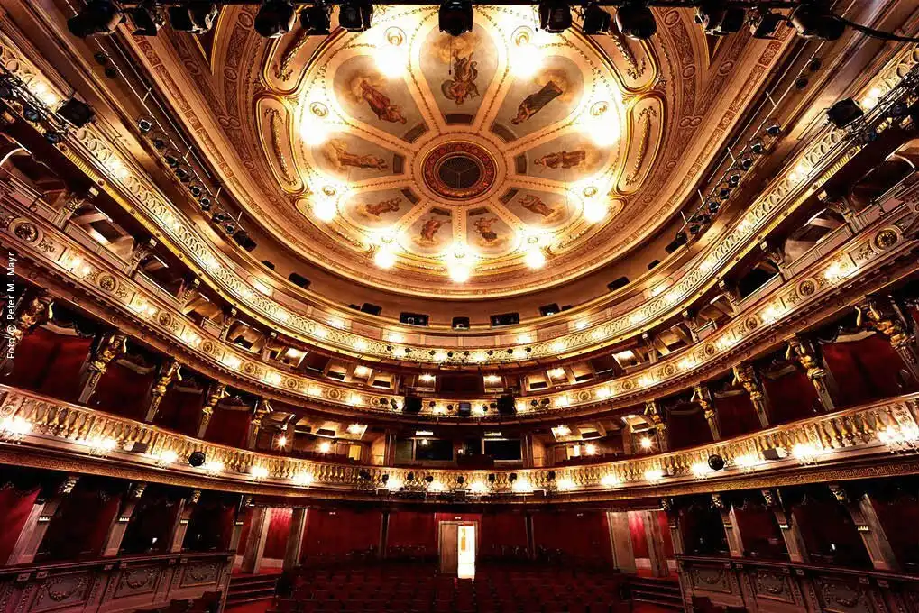 Hotels near Theater an der Wien