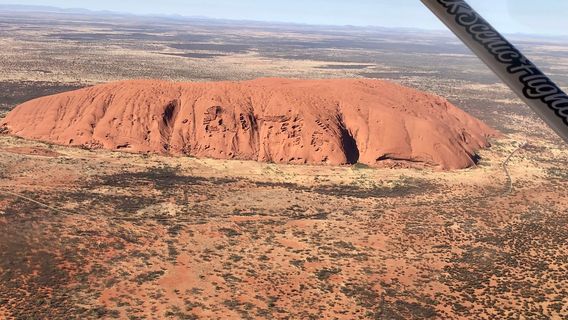 Ayers Rock Scenic Flights