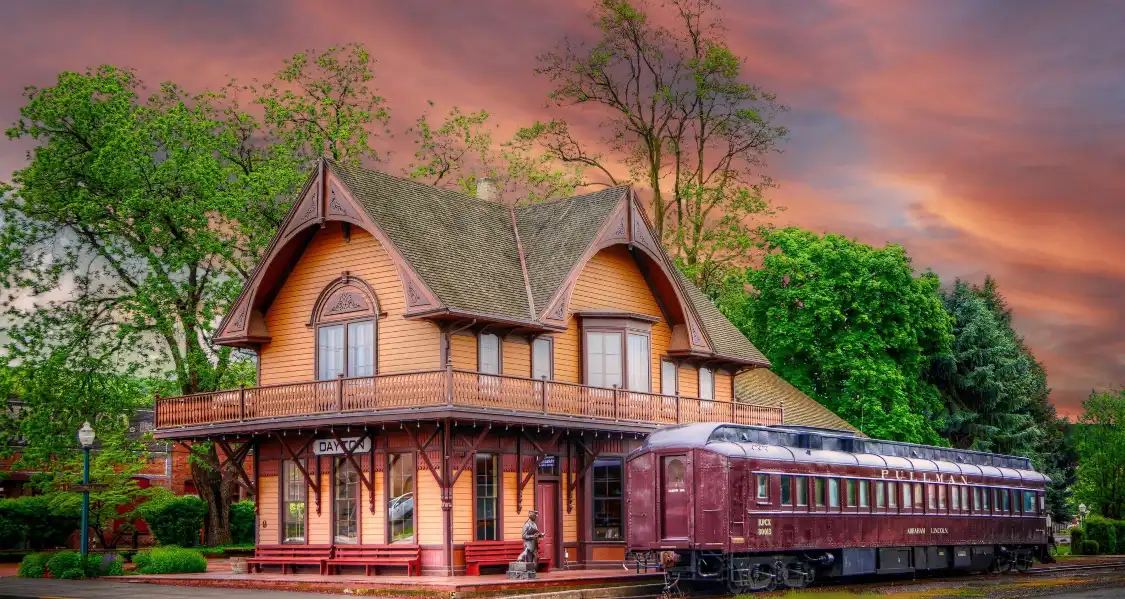 Dayton Historical Depot Museum附近的飯店