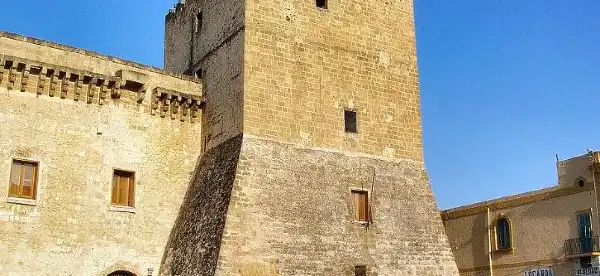Hotels in Pulsano