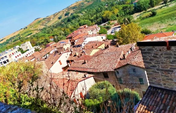 卡斯特羅卡爾泰爾梅