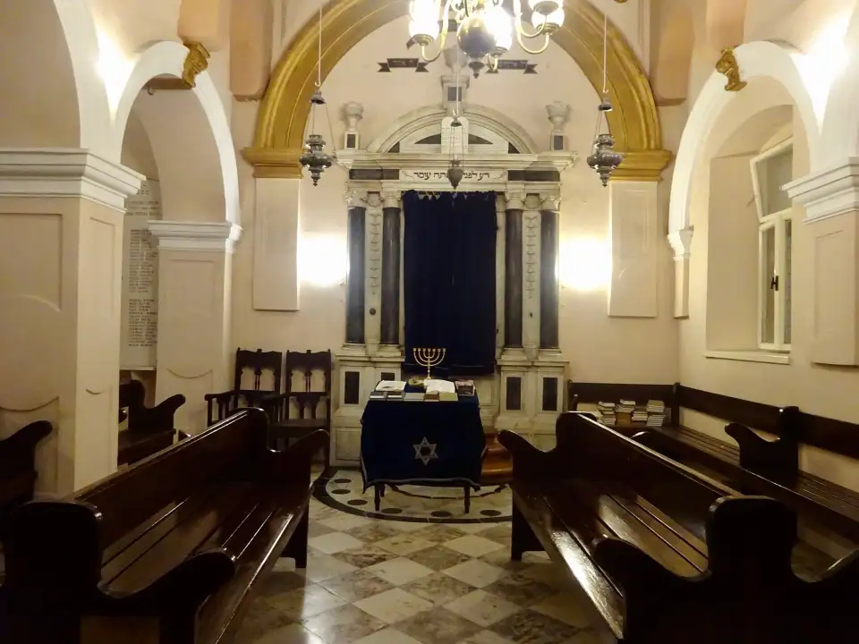 4_Split Synagogue