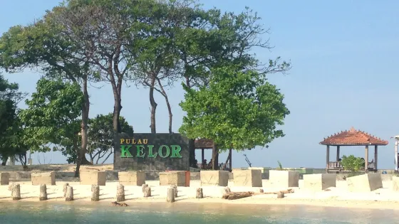 Untung Jawa Island