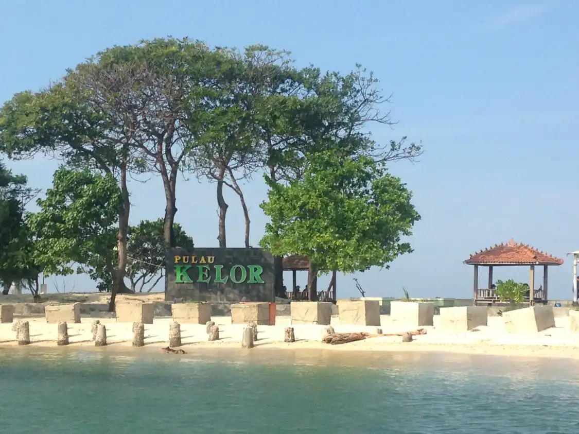 Hotel dekat Untung Jawa Island