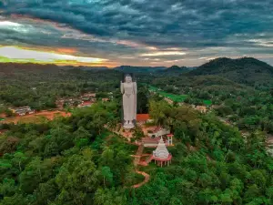 Batamullakanda Buddha Statue, Matugama