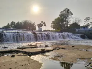 Kodiveri Waterfalls