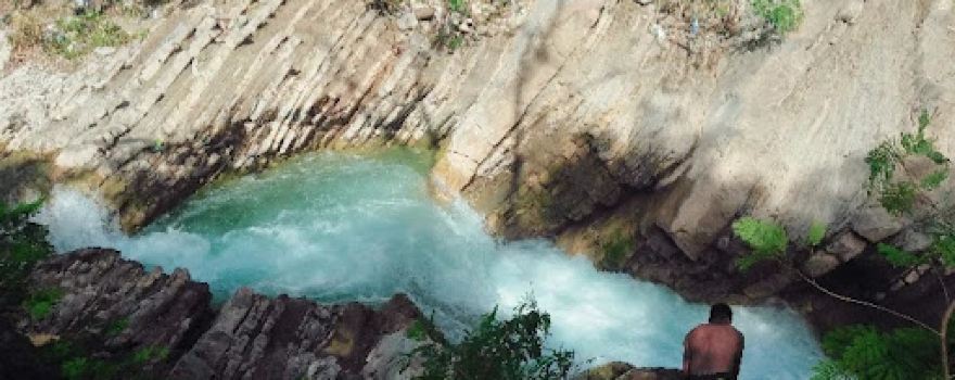 Jacuzzi Natural Peralta