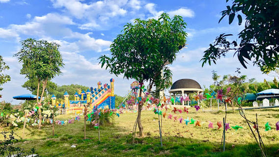 Kim Dinh Lake Ecotourism Resort