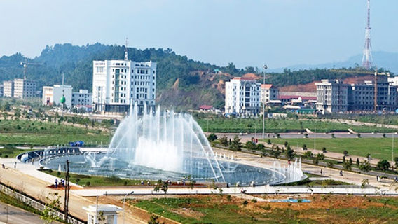 Lao Cai fountain