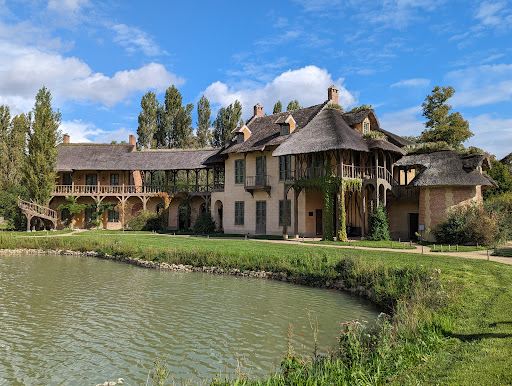 Compare 5 airports near Yvelines