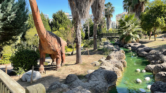 Sakıp Sabancı Dinazor Parkı