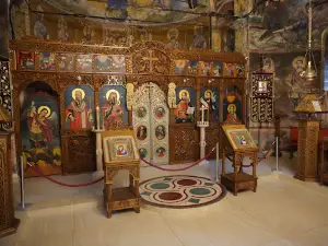 Manastir Zaova