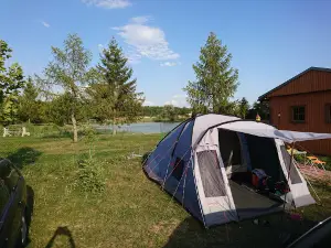 Koupaliště a kemp Lodín