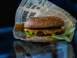 20+ "Naktinė Atmosfera"