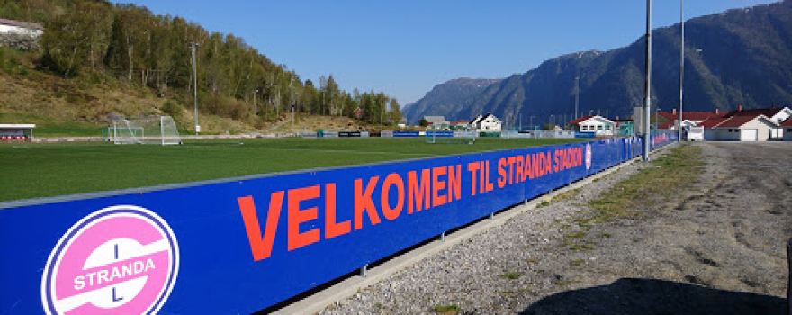 Stranda Stadion
