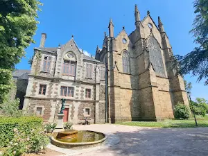 Les Fougèresresta