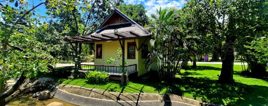 Phra Ruang Hot Springs