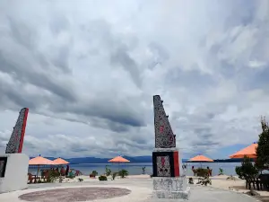Pantai Parparean 2