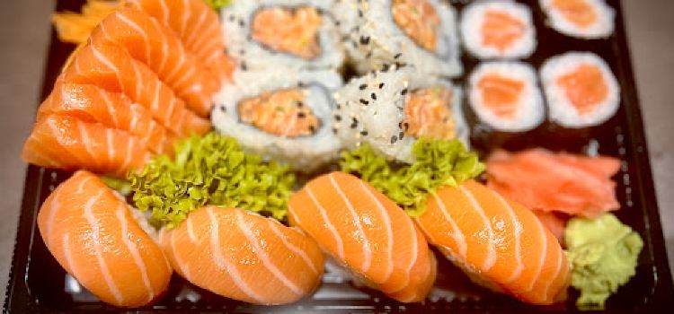 Kanikama Sushi