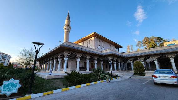 Somuncu Baba Turbesi
