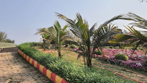 Green Aronno Park & Resort