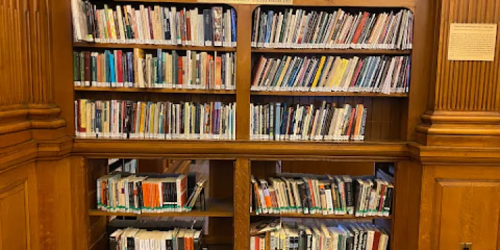 Pollard Memorial Library