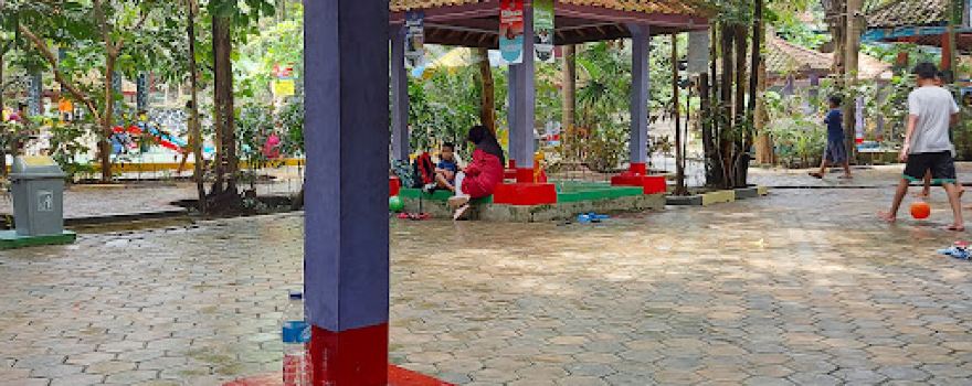Palem Indah (Taman Rekreasi Nuansa Alam Tropis)